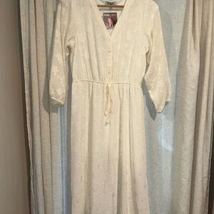 Elegant Cream Button-Down Dress